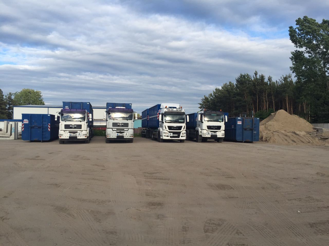 Containerflotte Kurylyszyn Containerdienst